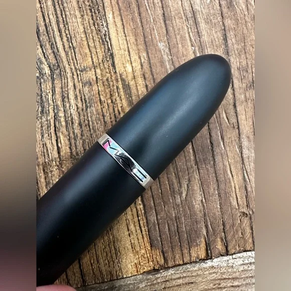 MAC Cosmetics Black Lipstick - Picture 3 of 5